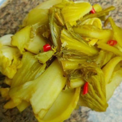 Đĩa dưa muối thơm ngon của Hoa Gạo Food