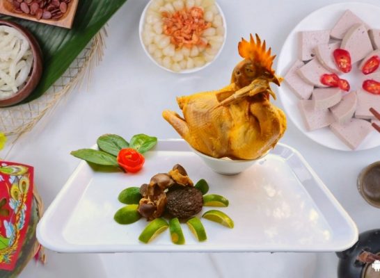 Đến Hoa Gạo Shop là bạn đã có ngay một chú gà cúng đẹp