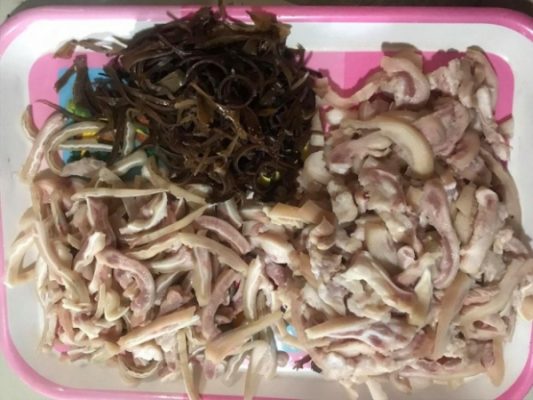 Nguyên liệu chính làm giò thủ