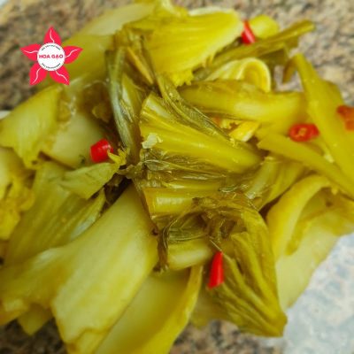 Chưa có nghiên cứu khẳng định dưa muối gây nên hiện tượng mất sữa, ít sữa