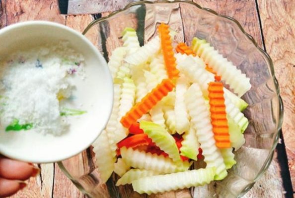 Xóc muối su hào, cà rốt