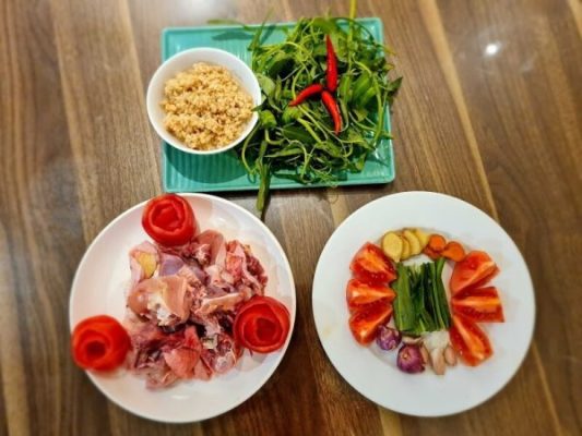 lẩu gà rượu nếp